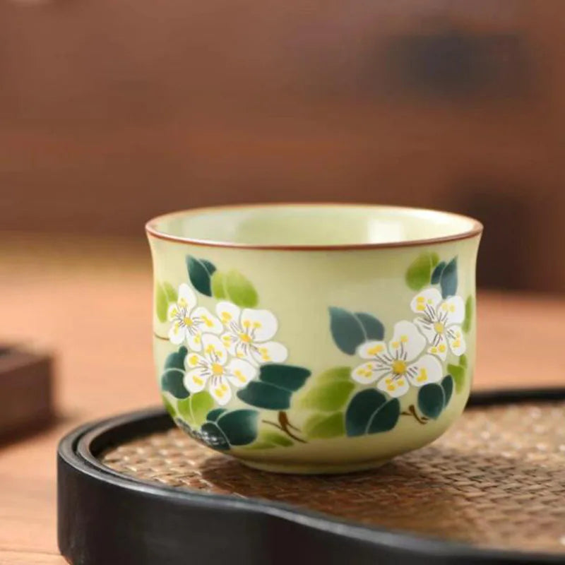 Retro infuser bowl designed for Kungfu tea lovers, collectors, and anyone who appreciates refined tea ware.
