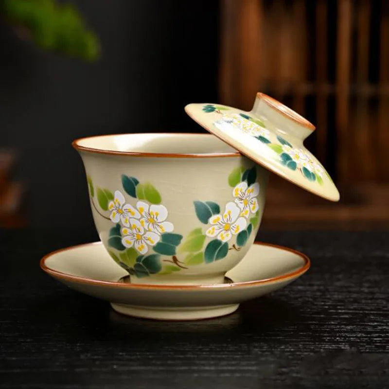 Retro infuser bowl designed for Kungfu tea lovers, collectors, and anyone who appreciates refined tea ware.