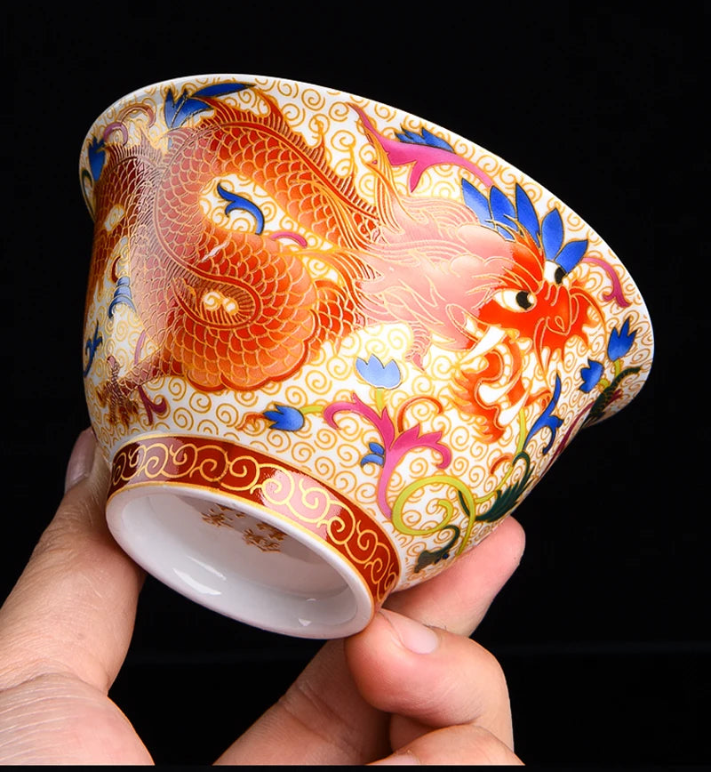 Look at this stunning 180ml colour enamel gaiwan — traditional dragon artwork, ceramic Kung Fu tea style, and perfect for any tea ceremony or décor setup