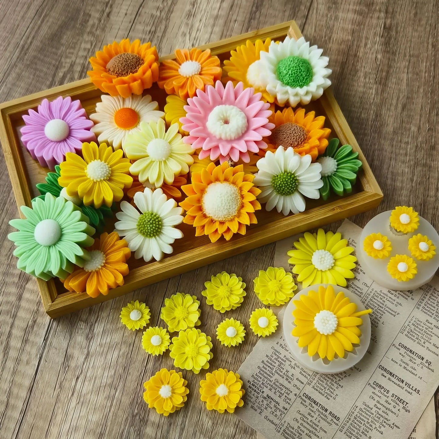 Sunflower Shape Silicone Candle Molds Easy Release DIY Wax Daisy Mould for Soy Wax Reusable Flower Shaped Mold Home Decor Gifts